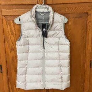 New Woman’s Eddie Bauer down gray vest size S